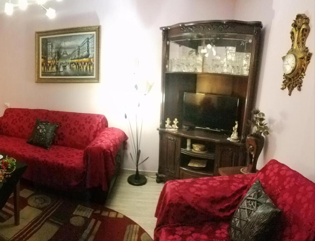 Inn Korca, Center City Apartament Kültér fotó